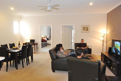 Brayfield Cottage - Darwin Holiday 0