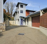 Breakaway Bright - Superb Townhouse - Darwin Holiday