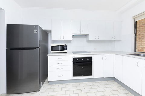 Breakers 11 - Darwin Holiday 0