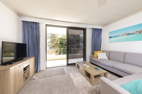 Breakers 11 - Darwin Holiday 3