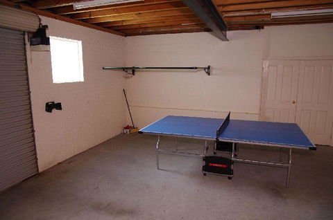 Breakers 2, 13 East Street - Darwin Holiday 2