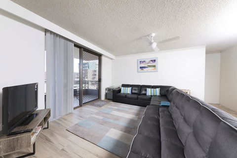 Breakers Unit 3 - Darwin Holiday 2