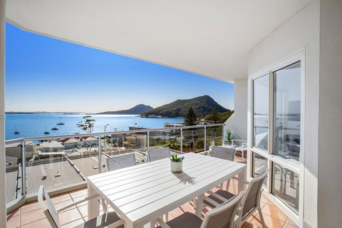 Breakwater Apartment 403 - Darwin Holiday 2