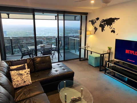 Breathtaking Views 4BD HIGH FLOOR Lux Apartment - Darwin Holiday 1