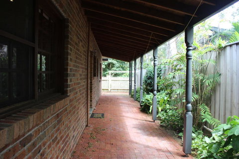 BREEZA ON BOOM - Darwin Holiday 2