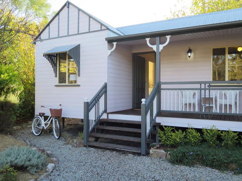 Briar Rose Cottages - Darwin Holiday 2