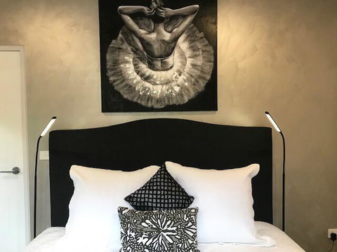 Bridal Falls Cottage - Darwin Holiday 2