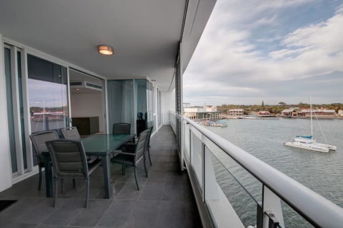 Bridgepoint 502 - Darwin Holiday 0