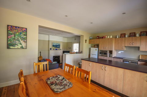 Brigalow Cottage - Darwin Holiday 3