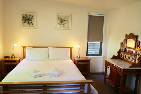 Bright Woodlands Retreat - Darwin Holiday 0