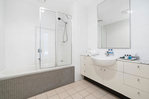 Brighton Bay Apartments - Darwin Holiday 1