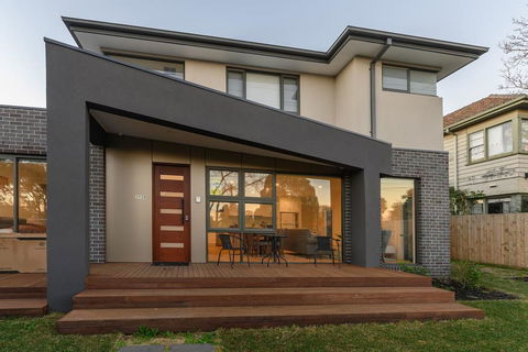 Brighton East 3 Bedroom 3 Bathroom Townhouse - Darwin Holiday 0