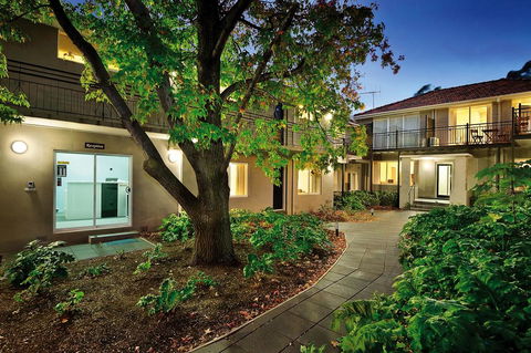 Brighton Serviced Apartments - Darwin Holiday 0