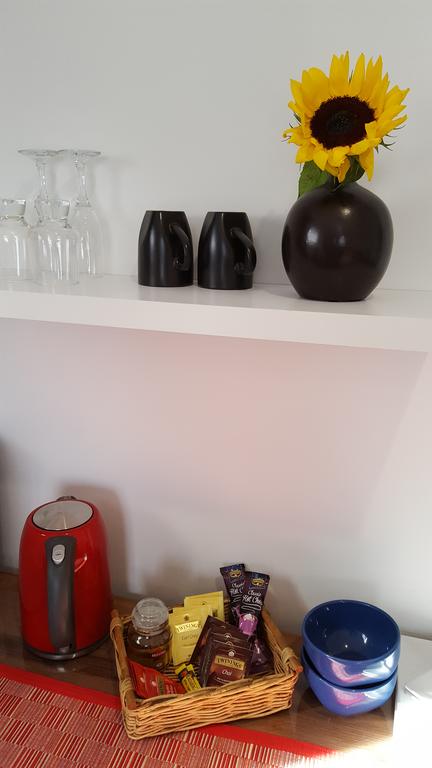 Brightwater Room For Rent On The Sunshine Coast - Darwin Holiday 2