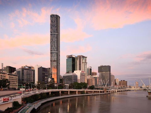 Brisbane CBD Apartments - Darwin Holiday 1
