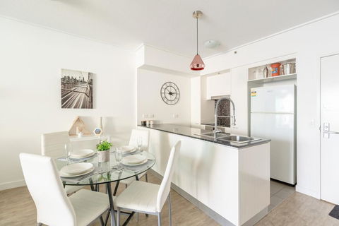 Brisbane City Apartments (Tank St CBD) - Darwin Holiday 2