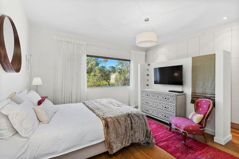 Bristlebird - Beach 650m, Pets, Fireplace, Linen, 4 Bdrm, WiFi - Darwin Holiday 2