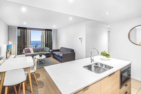 Broadbeach Residences By Holiday Holiday - Darwin Holiday 3