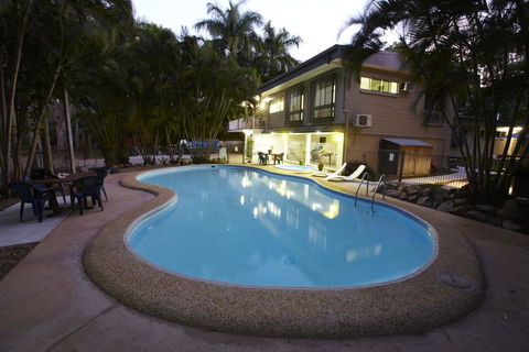 BrookeHaven - Darwin Holiday 0