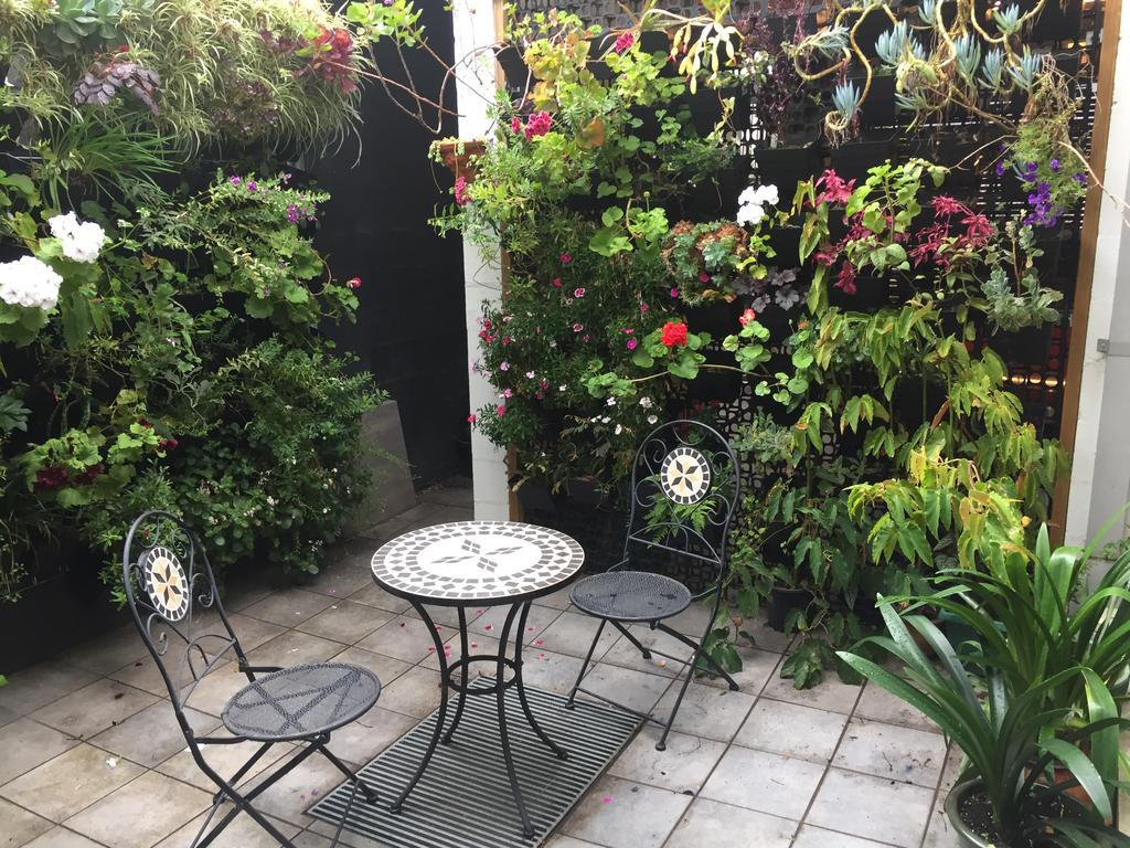 Brunswick East VIC Darwin Holiday
