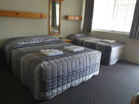 Bucketts Way Motel Gloucester - Darwin Holiday 0