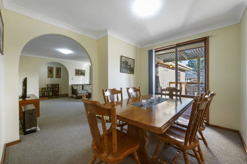 Buckland St 29 Mollymook - Darwin Holiday 2