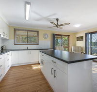 Buckland St 29 Mollymook - Darwin Holiday
