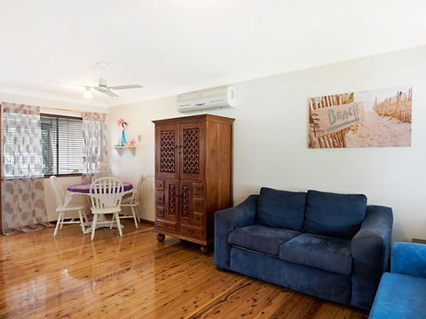 Budgewoi Cottage - Darwin Holiday 3