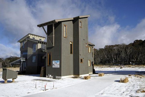 Bunny Box - Darwin Holiday 0