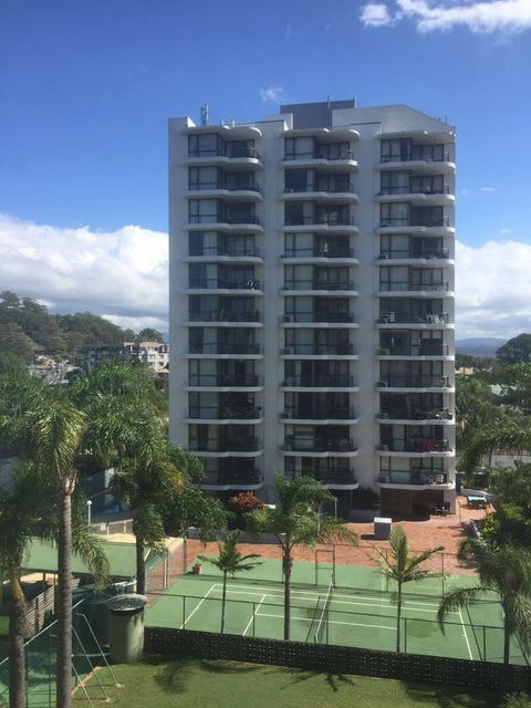 Burleigh Gardens North Hi-Rise Holiday Apartments - Darwin Holiday 3