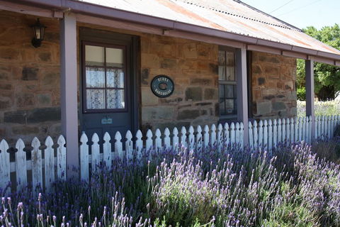 Burra Bakehouse - Darwin Holiday 0