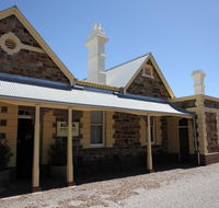 Burra Railway Station Bed and Breakfast - Darwin Holiday