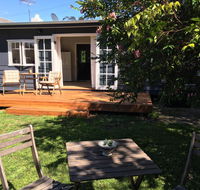 Burrill Lakeview Cottage - Darwin Holiday