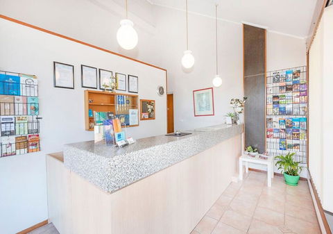 Burwood East Motel - Darwin Holiday 2