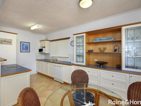 By The Sea - Cumbernauld #1 - 1/12 Terrigal Esp, Terrigal - Darwin Holiday 3