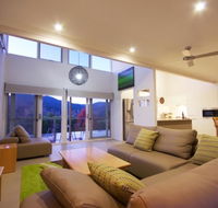 Cadence at Bright - Luxury accommodation