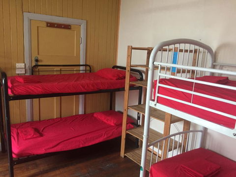 Cairns City Backpackers Hostel - Darwin Holiday 3