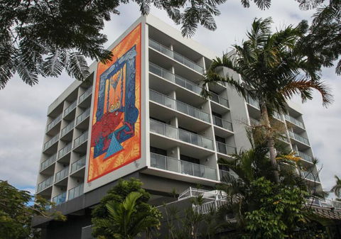 Cairns Plaza Hotel - Darwin Holiday 1