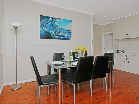 Callala Beach Cottage - Charm And Character - Darwin Holiday 1