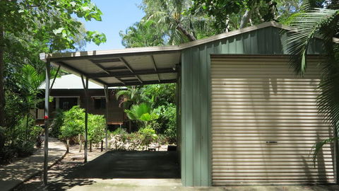 Calypso House 8 Appian Way - Darwin Holiday 1