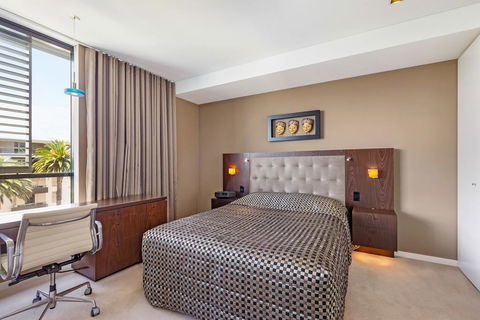 Camperdown Self-Contained Modern One-Bedroom Apartments - Darwin Holiday 3