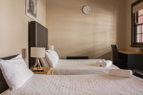 Campsie Hotel - Darwin Holiday 2