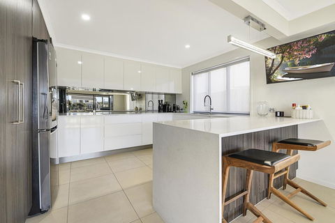 CANAL HOME NEAR MOOLOOLABA - Darwin Holiday 3