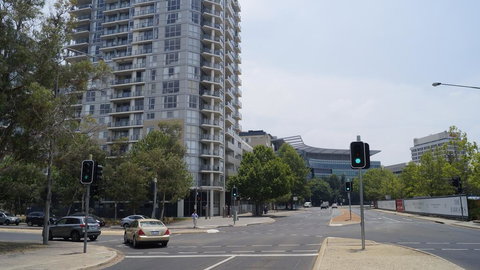 Canberra CBD Metropolitan - Darwin Holiday 3