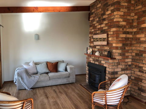 Canberra Cres 42 Burrill Lake - Darwin Holiday 2