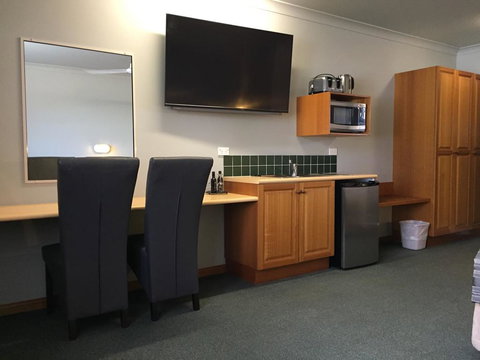 Cannon Park Motel - Darwin Holiday 3