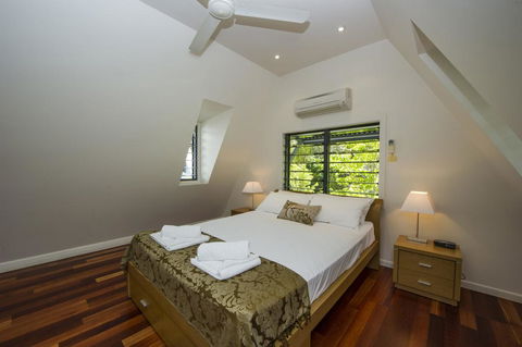Canopy Chalet 10 - Darwin Holiday 3