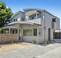 CAPEL'S REST - CAPEL SOUND - Darwin Holiday