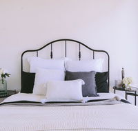 Capitol Executive Apartment on London Circuit - Darwin Holiday
