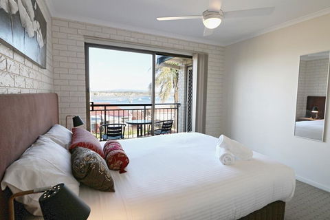 Capri Apartments - Darwin Holiday 1